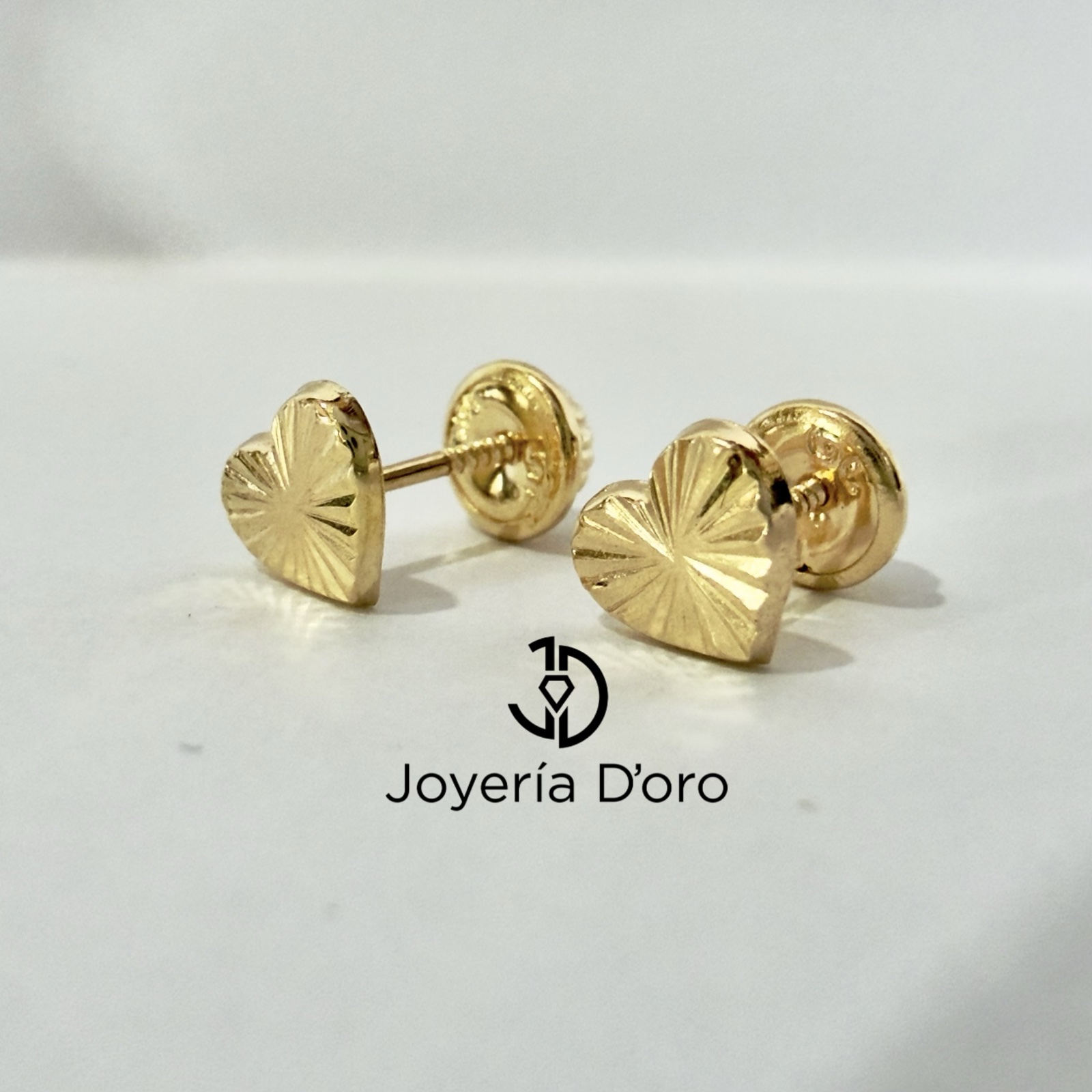 TOPO CORAZON PLANO DIAMANTADO / 0.7GR / ORO AMARILLO 18K - miniatura 2