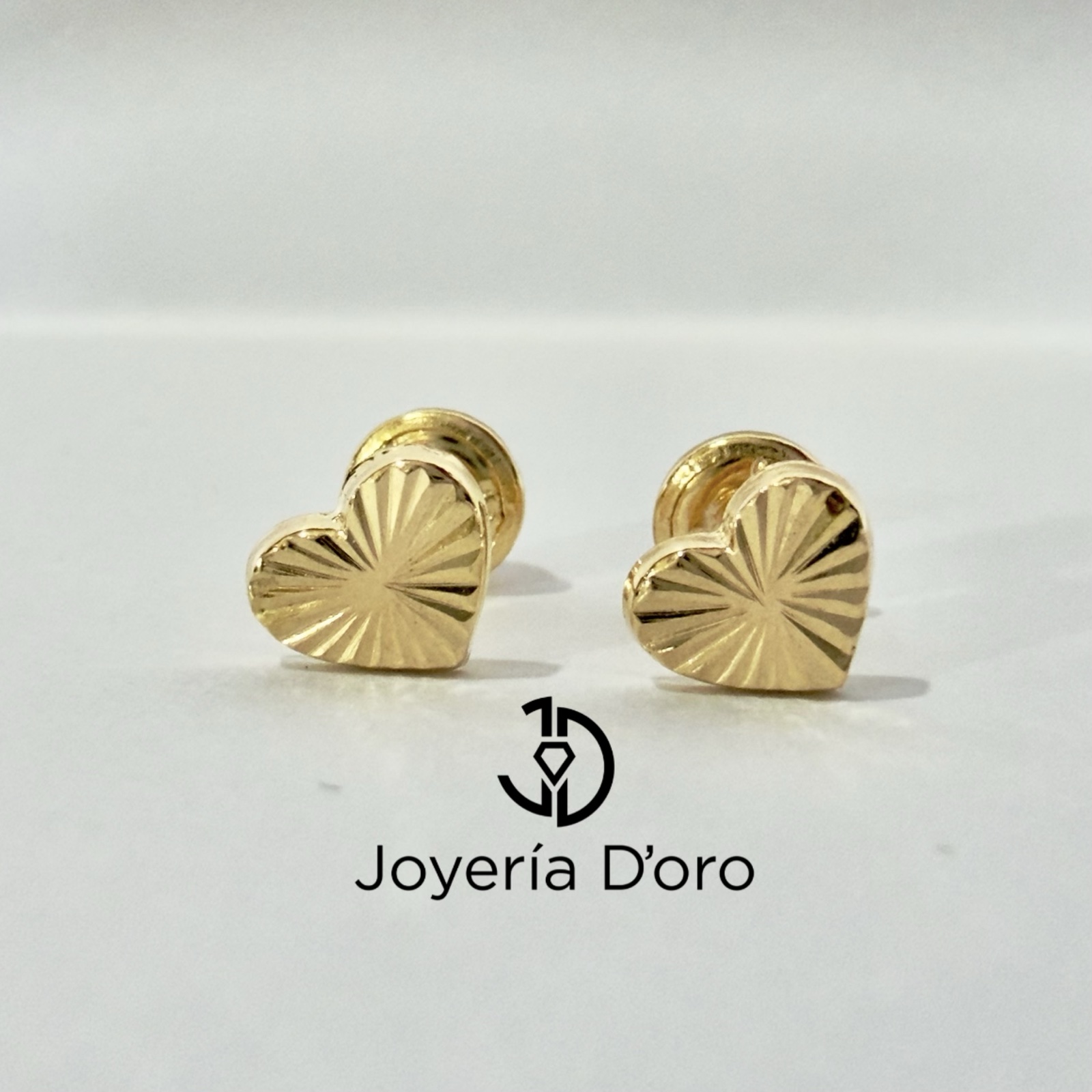 TOPO CORAZON PLANO DIAMANTADO / 0.7GR / ORO AMARILLO 18K - imagen 1