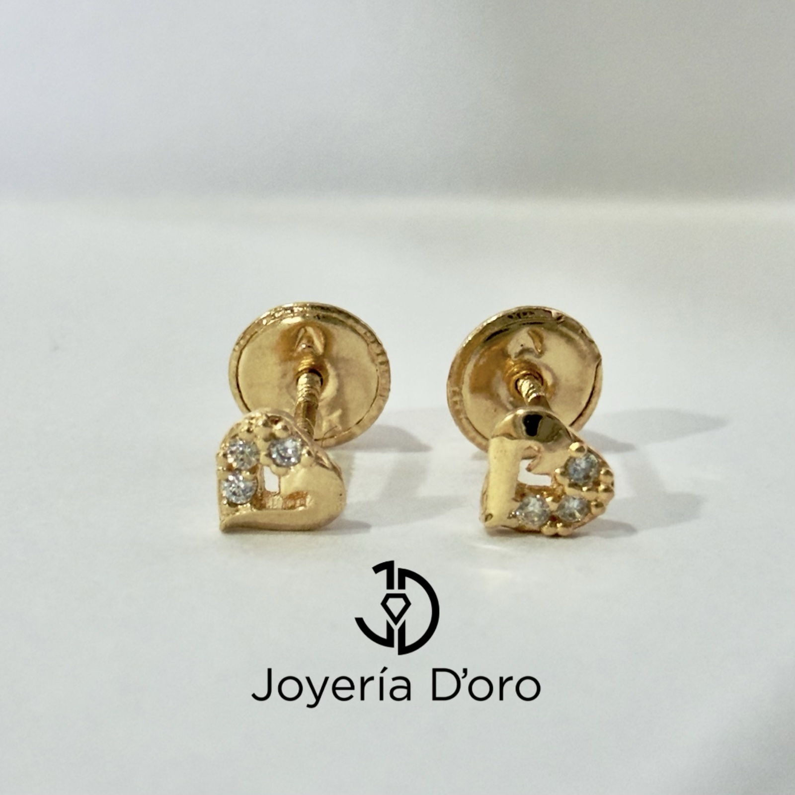 TOPO CORAZON CON PIEDRAS / 0.55GR / ORO AMARILLO 18K - imagen 1