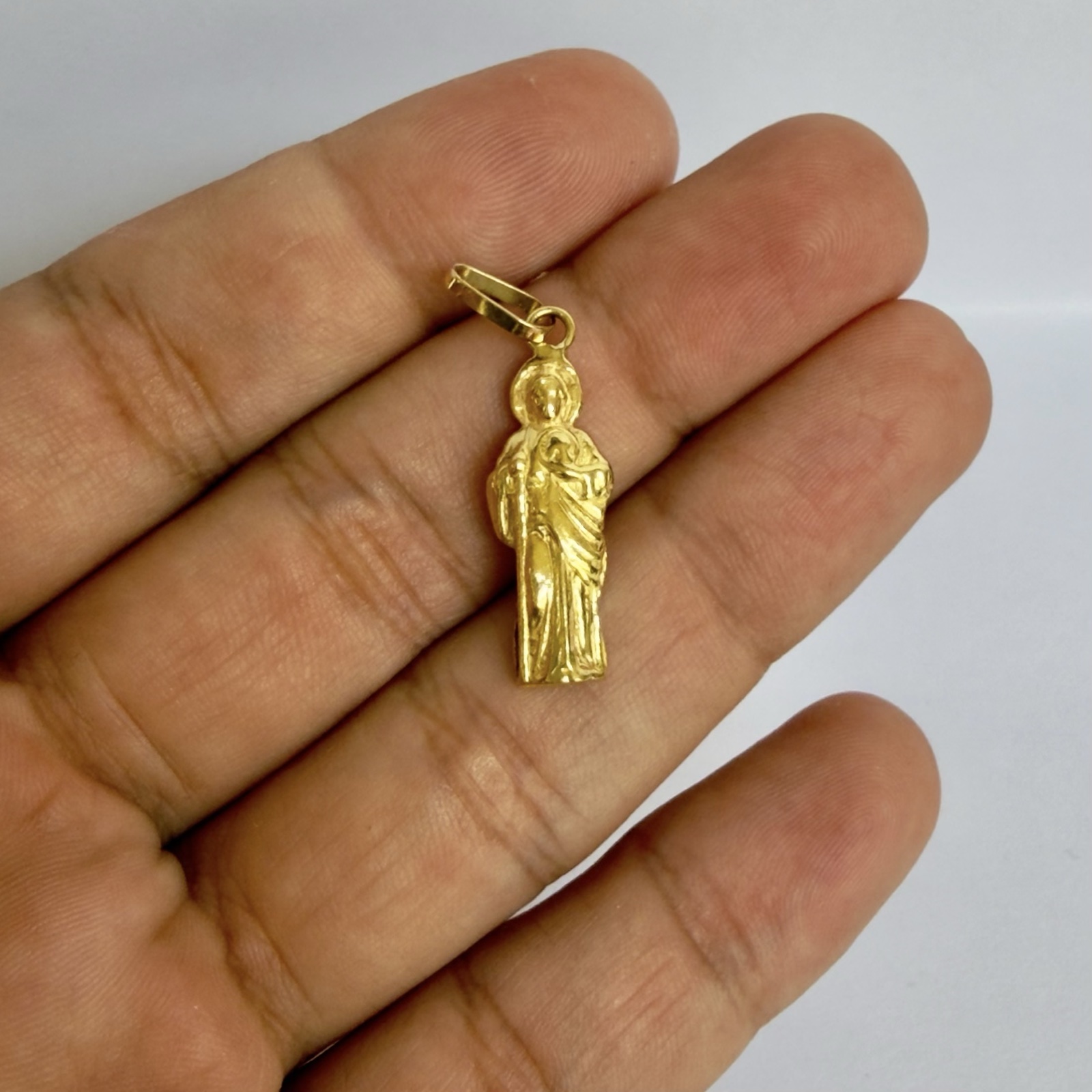 DIJE FIGURA SAN BENITO / 4.9GR / ORO AMARILLO 18K - miniatura 2