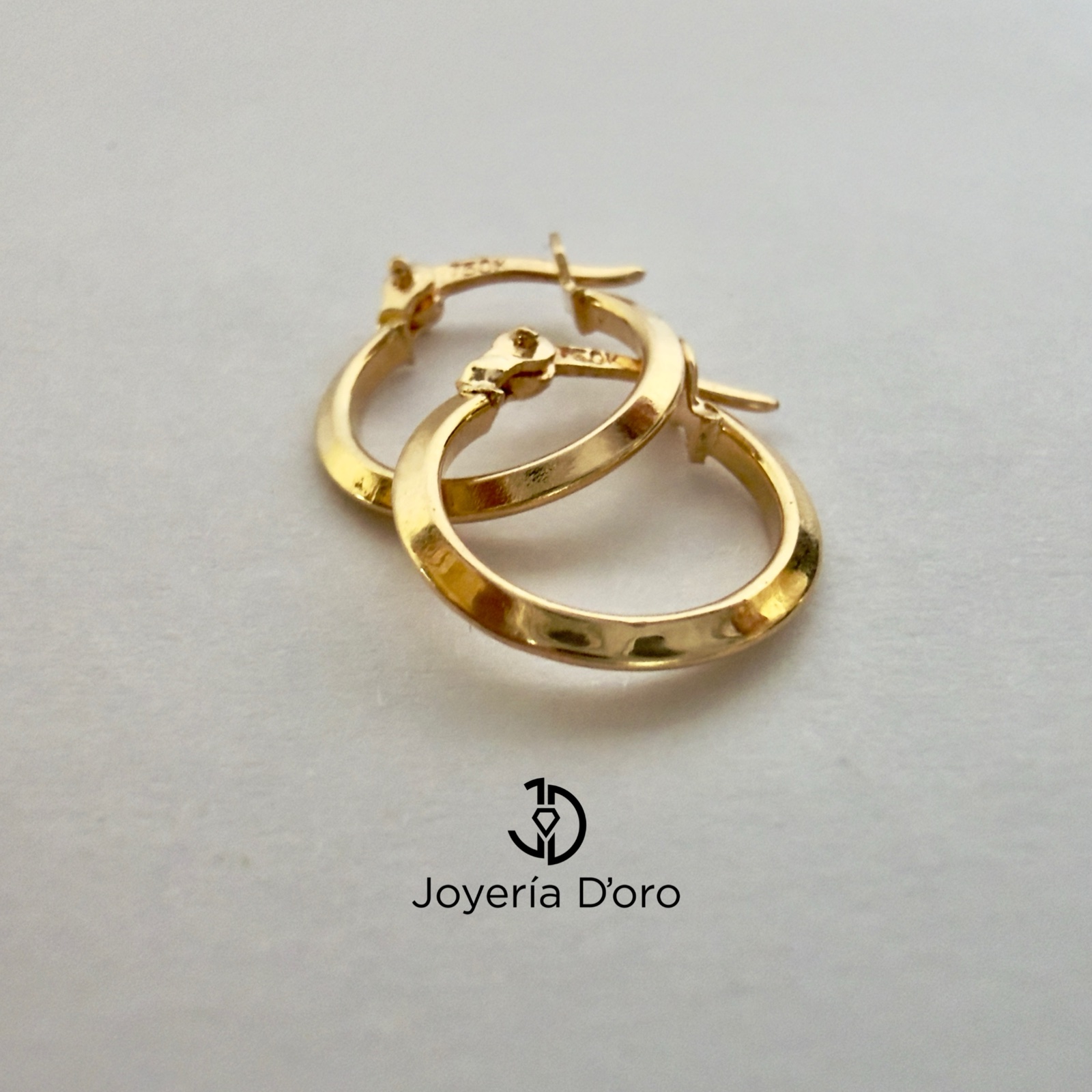 ARETE CANDONGAS / 0.84GR / ORO AMARILLO 18K - miniatura 3