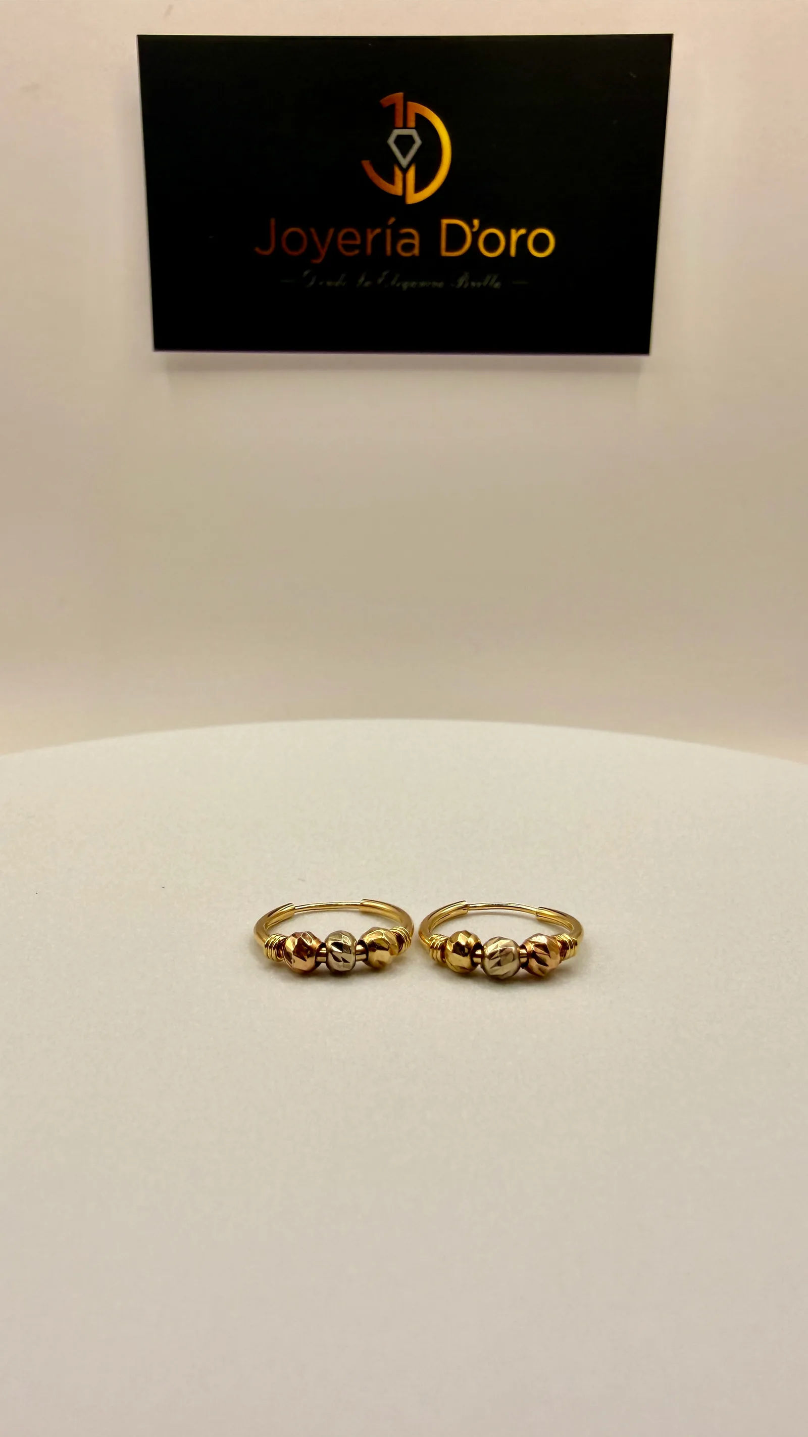 ARETE CANDONGAS CON BOLAS / 0.96GR / ORO AMARILLO 18K - miniatura 3