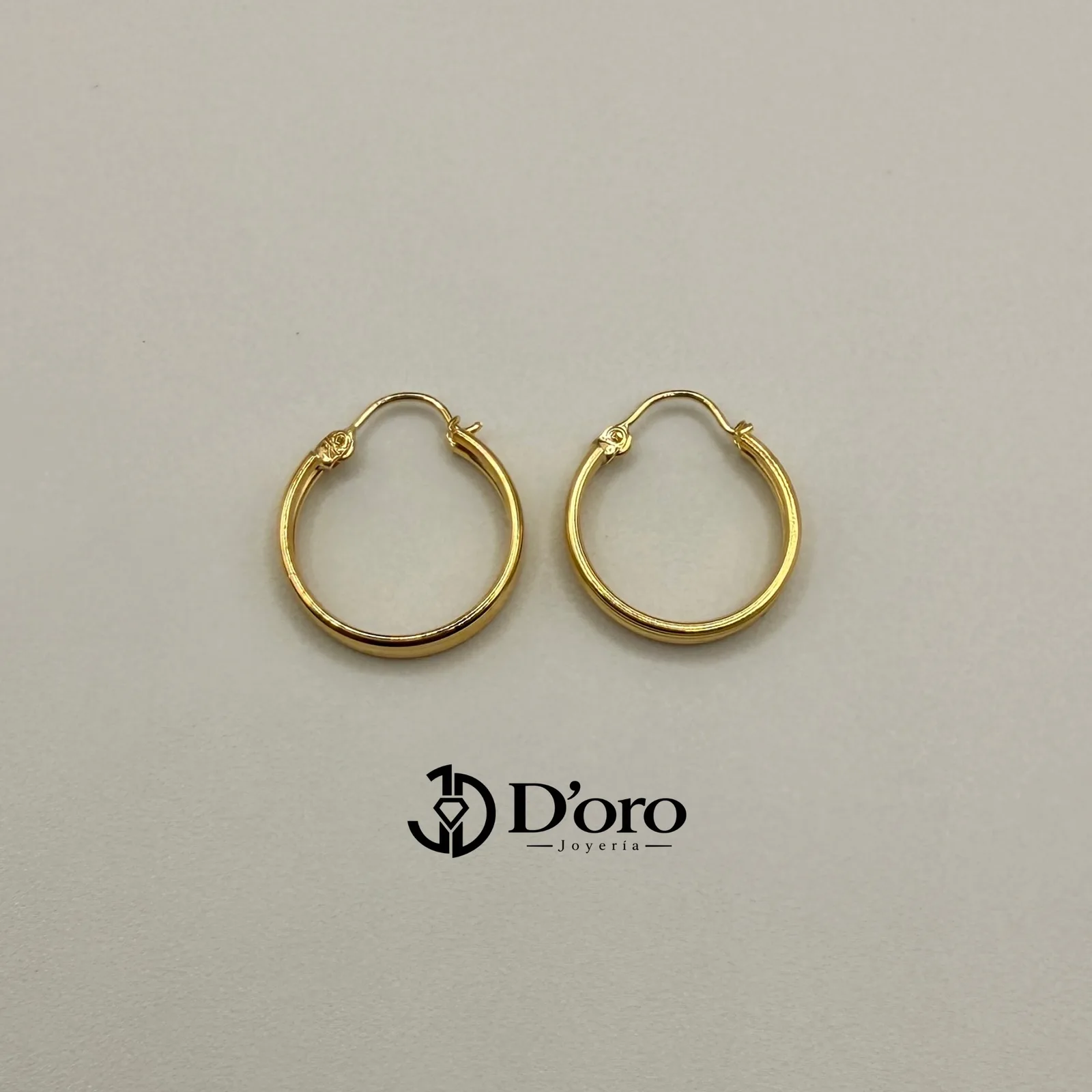 ARETE CANDONGA / 1.62GR / ORO AMARILLO 18K